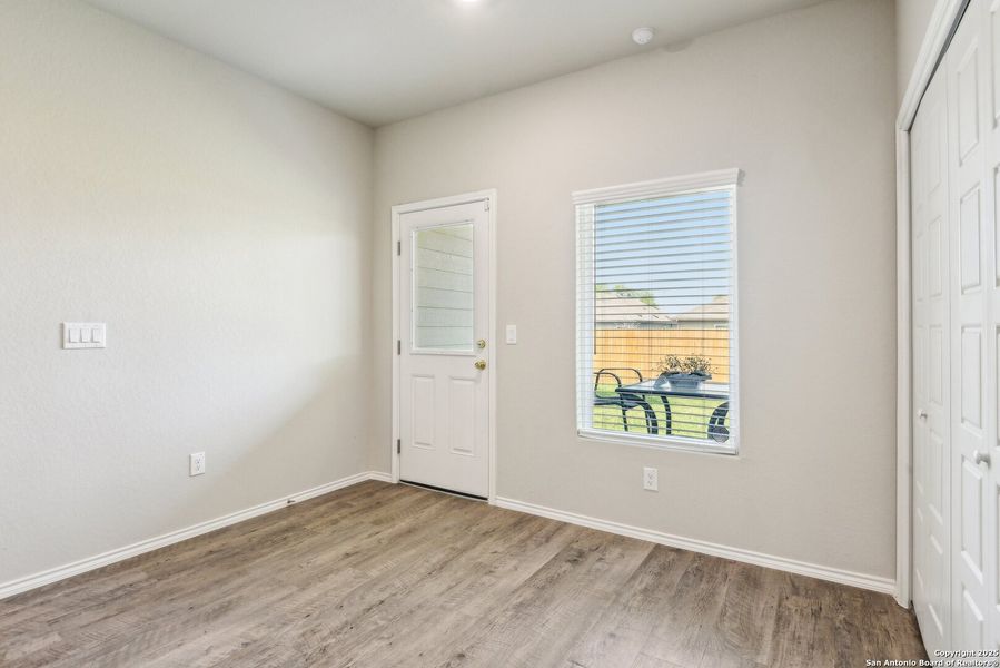 Spacious, unfurnished interior of a new home in Lonesome Dove, San Antonio (Image 20). Spacious, unfurnished interior of a new home in Lonesome Dove, San Antonio (Image 20).
