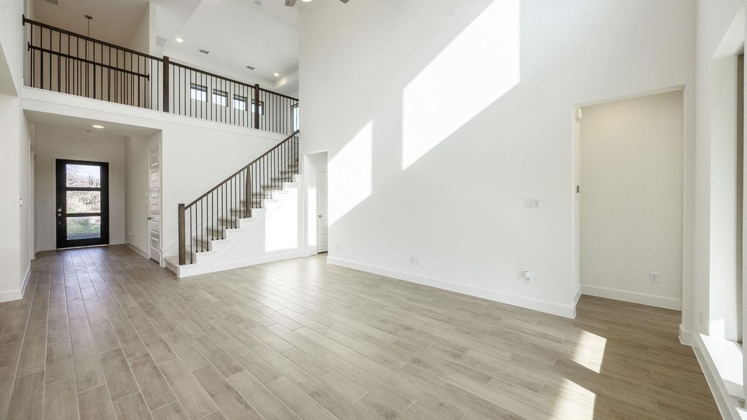 Spacious, unfurnished interior of a new home in Santa Rita Ranch 50', Liberty Hill (Image 8). Spacious, unfurnished interior of a new home in Santa Rita Ranch 50', Liberty Hill (Image 8).