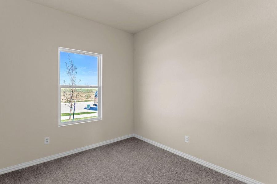 Spacious, unfurnished interior of a new home in Trails of Fossil Creek, Fort Worth (Image 19).