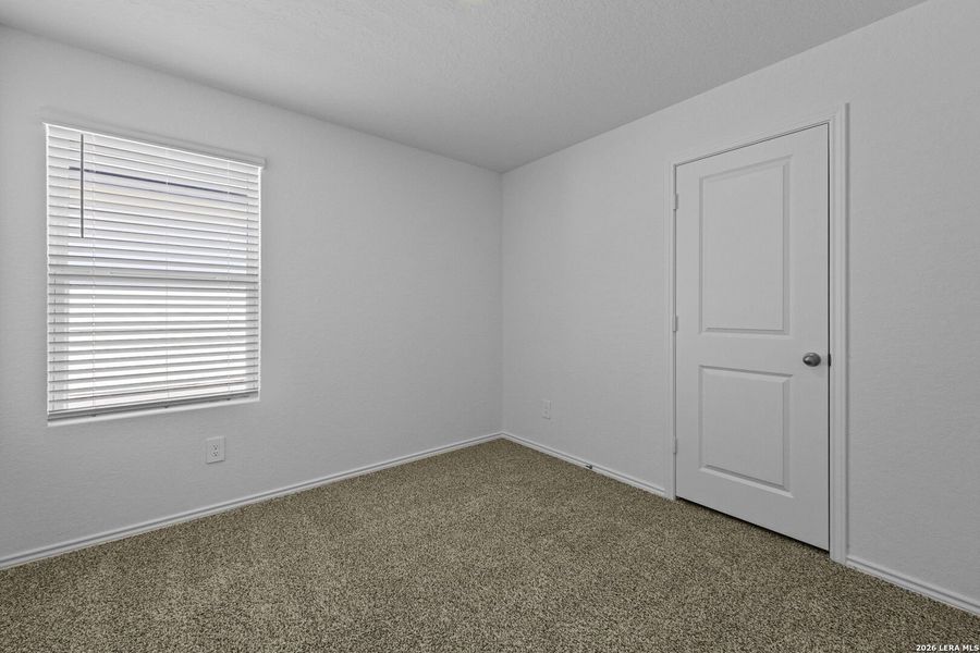 Spacious, unfurnished interior of a new home in Hickory Ridge, Elmendorf (Image 28).