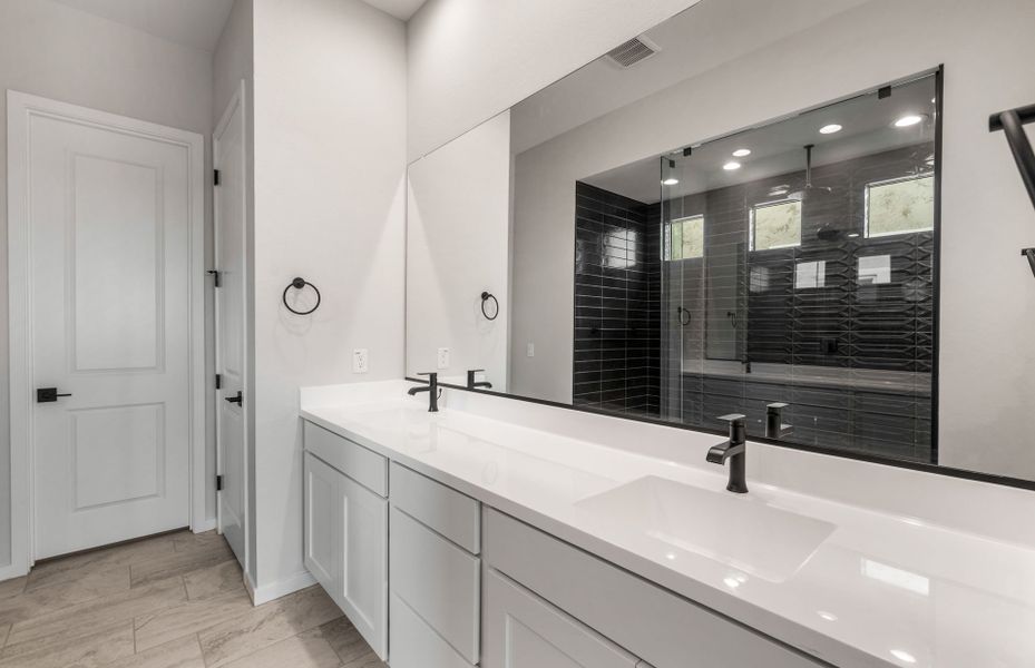 Furnished interior view inside a new home in Legado West, Queen Creek (Image 7).