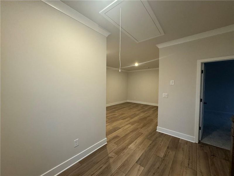 Spacious, unfurnished interior of a new home in Rosewood Lake Preserve, Hoschton (Image 23).