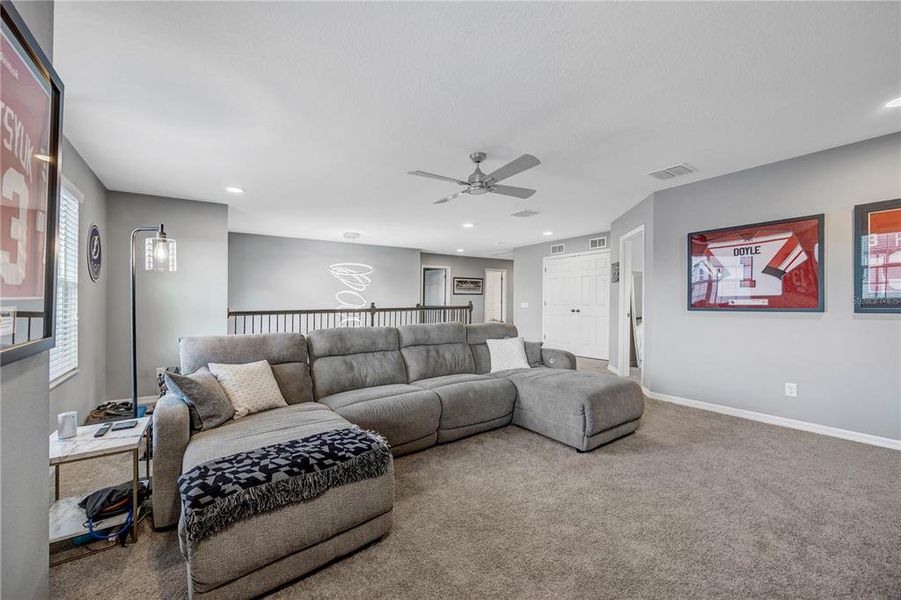 Furnished interior view inside a new home in , Wesley Chapel (Image 70).