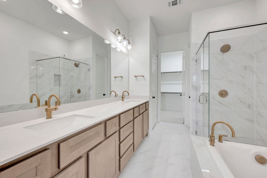 Owner's Bath Owner's Bath