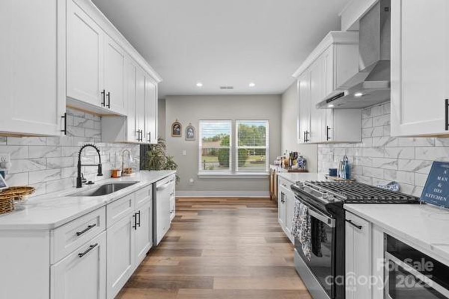 Furnished interior view inside a new home in , Shelby (Image 16).