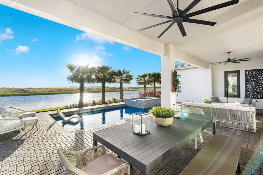 Representative exterior details of a home built from the Michele by GL Homes in Valencia Parc at Riverland, Port St. Lucie (Image 4).