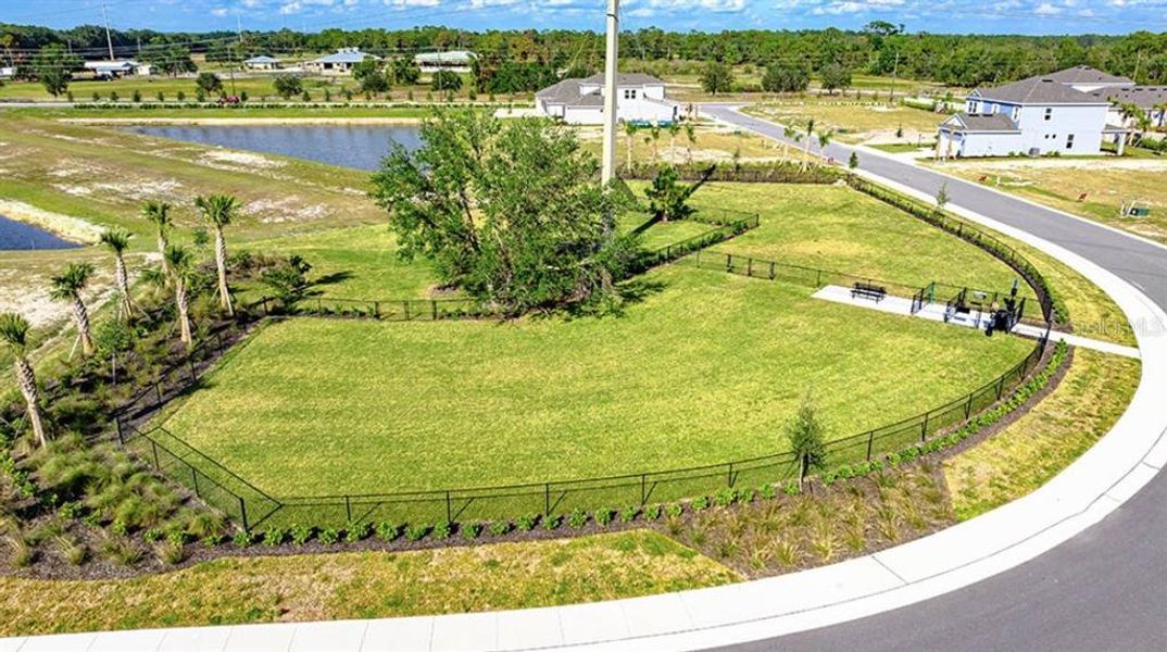 Image 26 of a home in Tiburon.