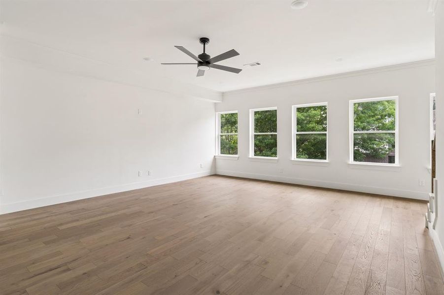 Spacious, unfurnished interior of a new home in , Fort Worth (Image 18).