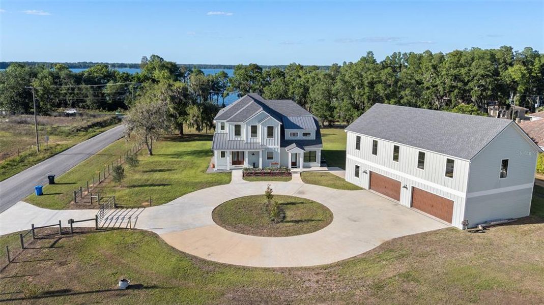 Front exterior of a new home in , Thonotosassa, FL, highlighting curb appeal (Image 28).