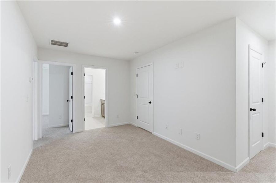 Spacious, unfurnished interior of a new home in Silver Leaf, Dawsonville (Image 21).