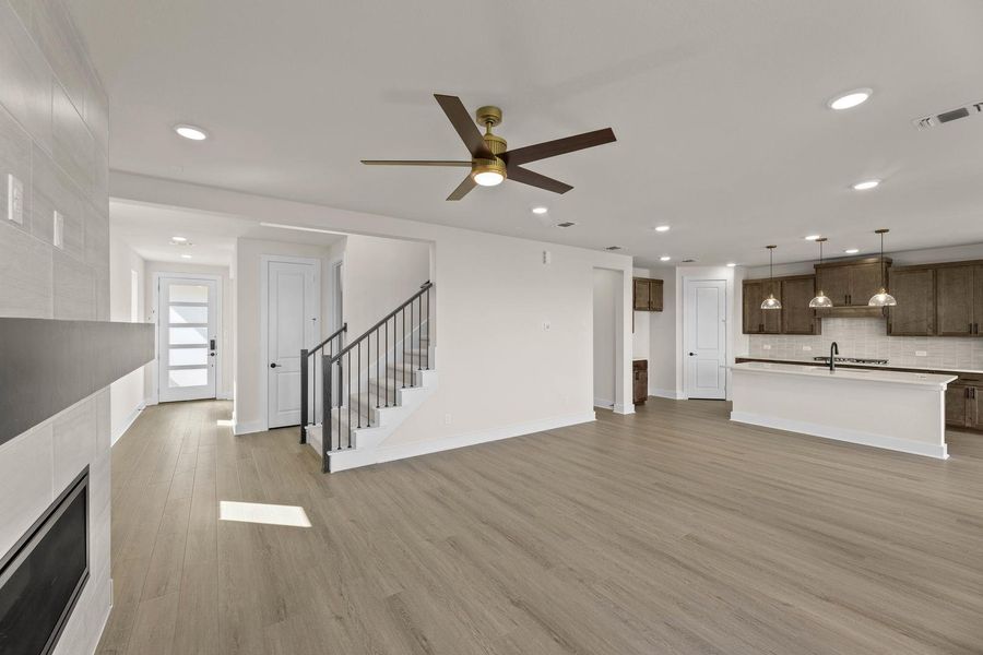 Spacious, unfurnished interior of a new home in The Retreat at Harvest, Argyle (Image 23). Spacious, unfurnished interior of a new home in The Retreat at Harvest, Argyle (Image 23).