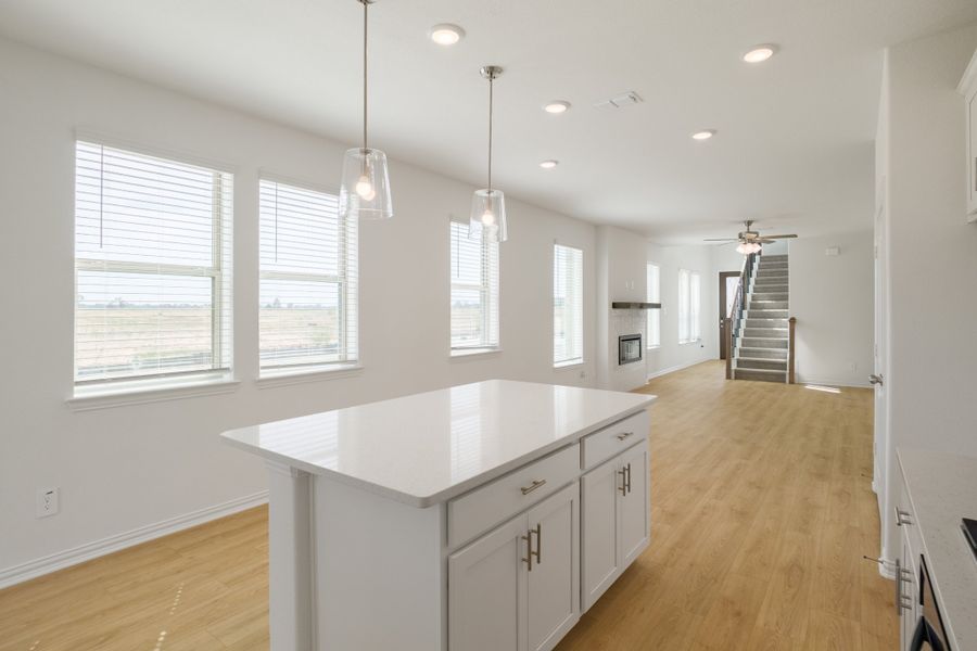 Furnished interior view inside a new home in Saratoga, Aubrey (Image 8).