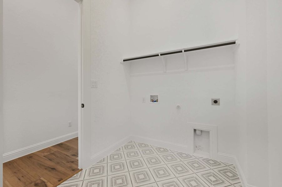 Spacious, unfurnished interior of a new home in Heights at San Gabriel, Georgetown (Image 21).