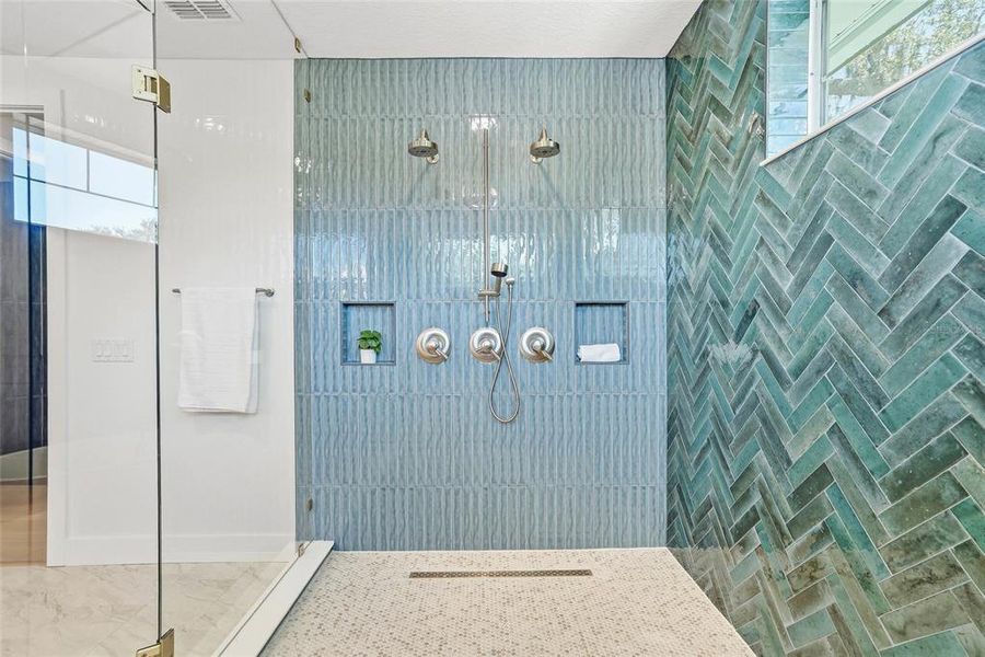 Close-up of interior finishes inside a home in , Tampa (Image 20).