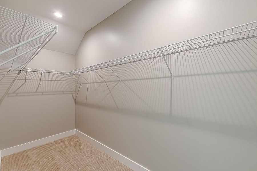 Spacious, unfurnished interior of a new home in , Bremen (Image 40). Spacious, unfurnished interior of a new home in , Bremen (Image 40).