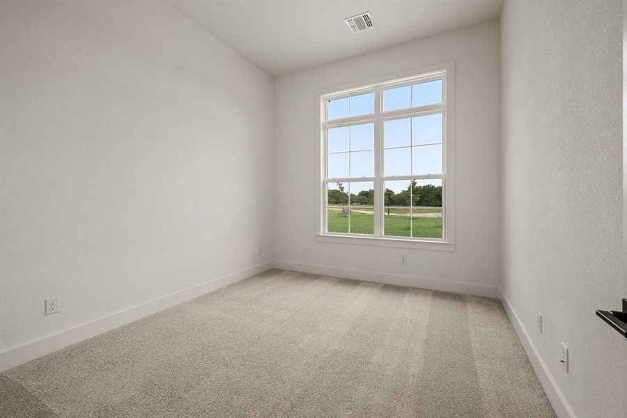 Spacious, unfurnished interior of a new home in Rolling Creek Ranch, Aledo (Image 17). Spacious, unfurnished interior of a new home in Rolling Creek Ranch, Aledo (Image 17).