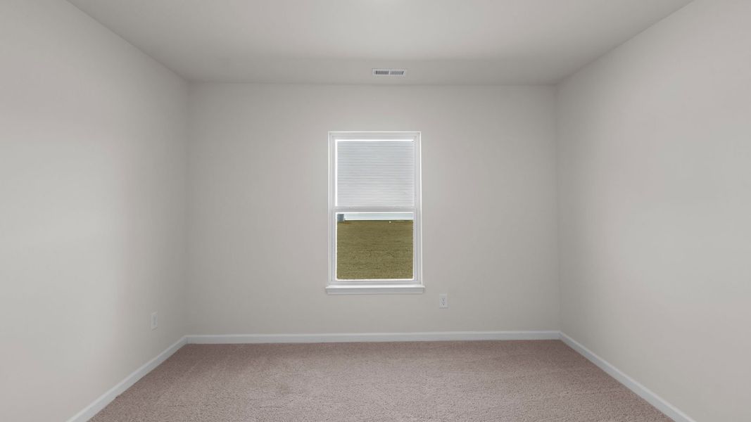 Spacious, unfurnished interior of a new home in Blair Ridge, La Grange (Image 13).