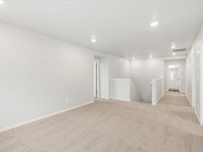 Spacious, unfurnished interior of a new home in Buffalo Highlands: The Canyon Collection, Commerce City (Image 9). Spacious, unfurnished interior of a new home in Buffalo Highlands: The Canyon Collection, Commerce City (Image 9).