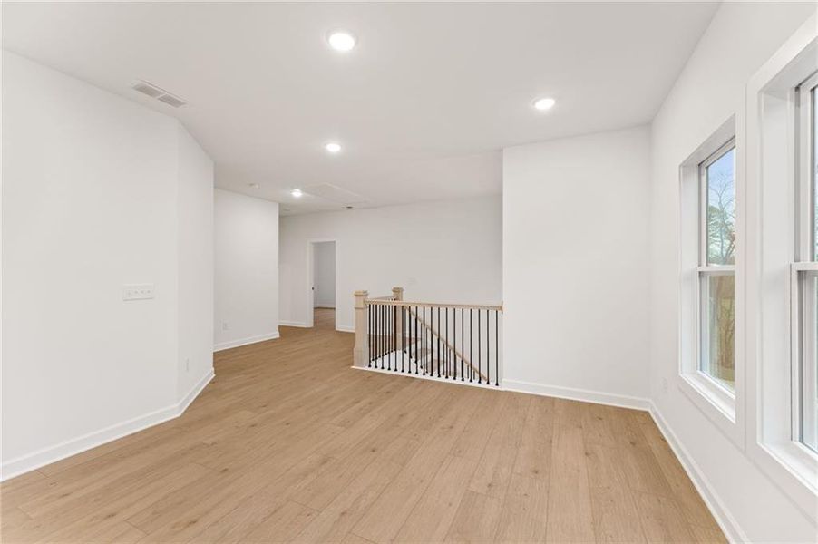 Spacious, unfurnished interior of a new home in The Reserve at Knollwood, Canton (Image 16).