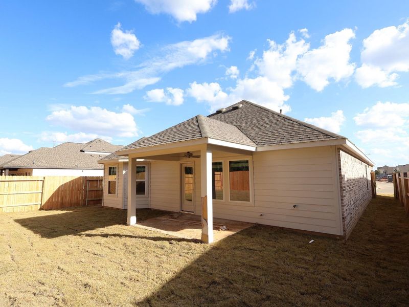Exterior details and patio area of a home in Sorella, Tomball (Image 12).