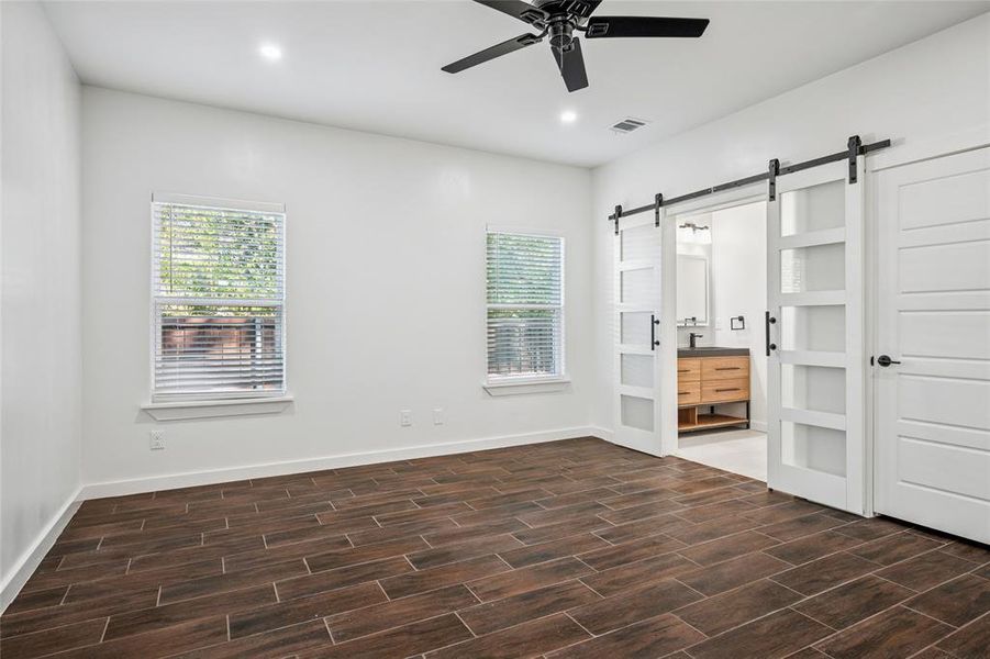 Spacious, unfurnished interior of a new home in , Wylie (Image 23).