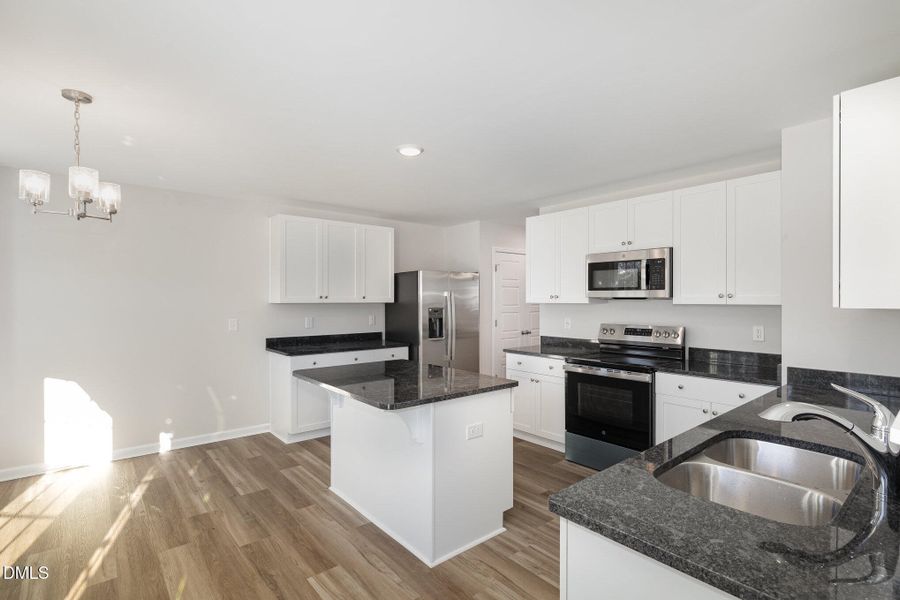 008_img_4305-edit_920