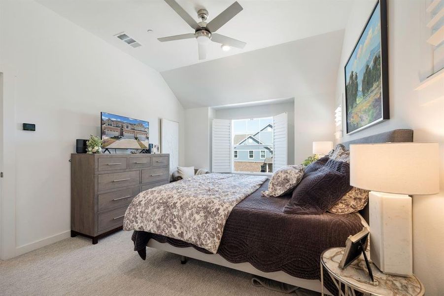Furnished interior view inside a new home in , Wylie (Image 18).