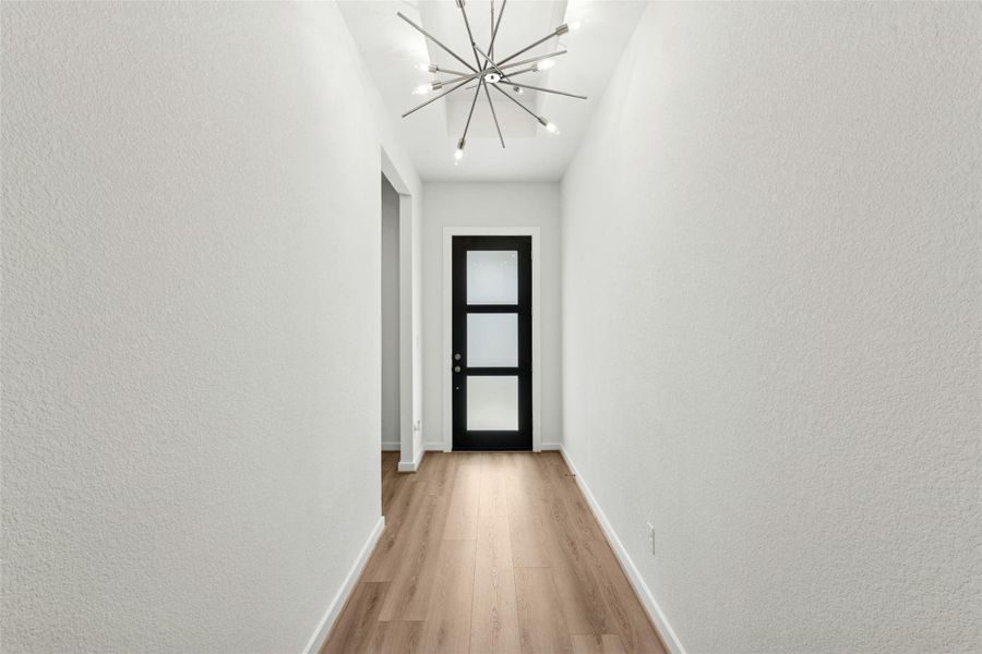 Spacious, unfurnished interior of a new home in University Heights, Round Rock (Image 24).