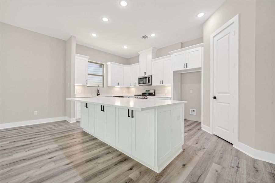 Furnished interior view inside a new home in , Houston (Image 10).