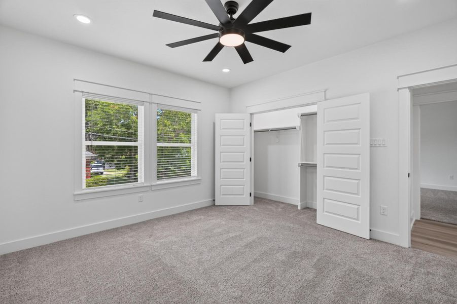 Spacious, unfurnished interior of a new home in , Humble (Image 39). Spacious, unfurnished interior of a new home in , Humble (Image 39).