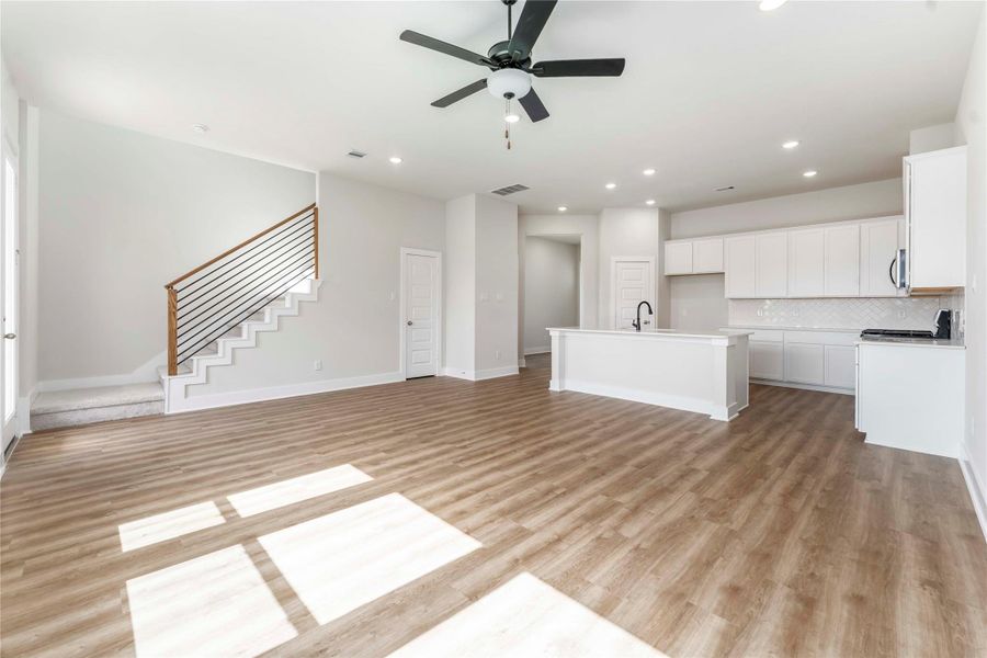 Image 19 of a home in Cay Landing. Image 19 of a home in Cay Landing.