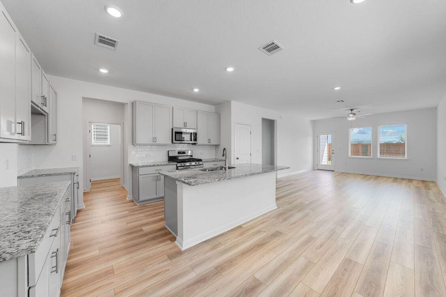 6017 Alfred Acres - Ready Now! 6017 Alfred Acres - Ready Now!