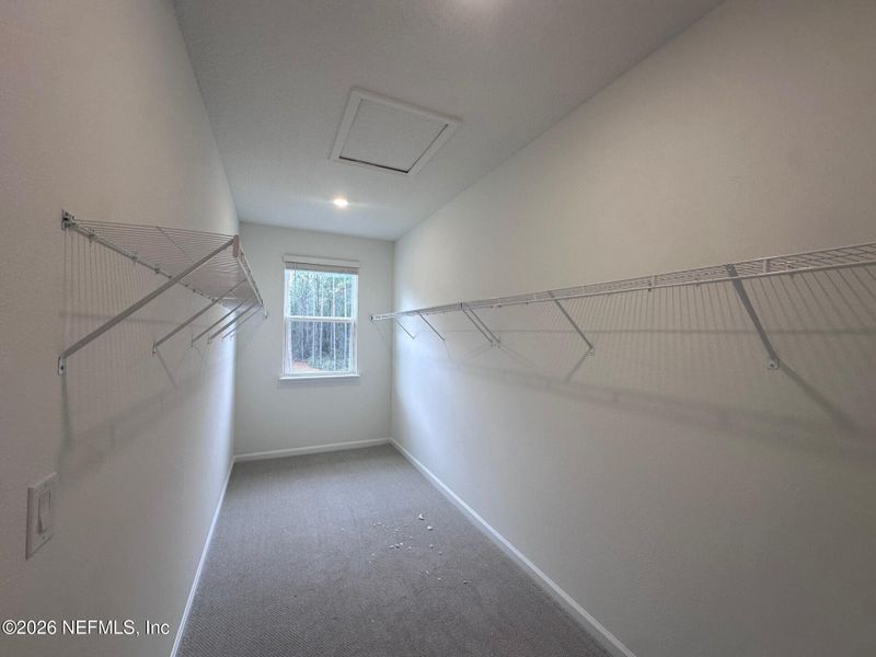 Spacious, unfurnished interior of a new home in , St. Augustine (Image 8).