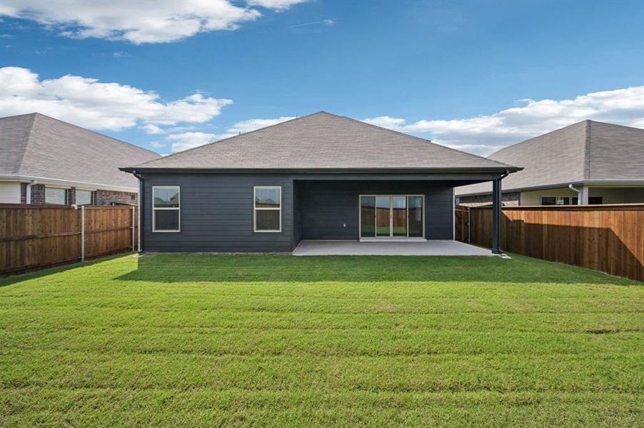 Front exterior of a new home in Lakehaven - Signature Series, Farmersville, TX, highlighting curb appeal (Image 1). Front exterior of a new home in Lakehaven - Signature Series, Farmersville, TX, highlighting curb appeal (Image 1).