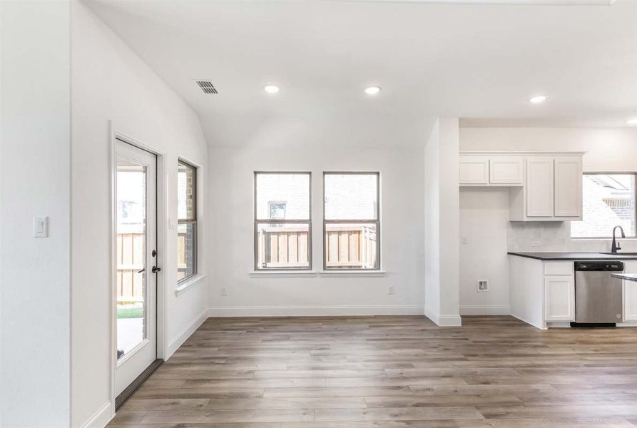 Spacious, unfurnished interior of a new home in Heartland, Heartland (Image 31). Spacious, unfurnished interior of a new home in Heartland, Heartland (Image 31).