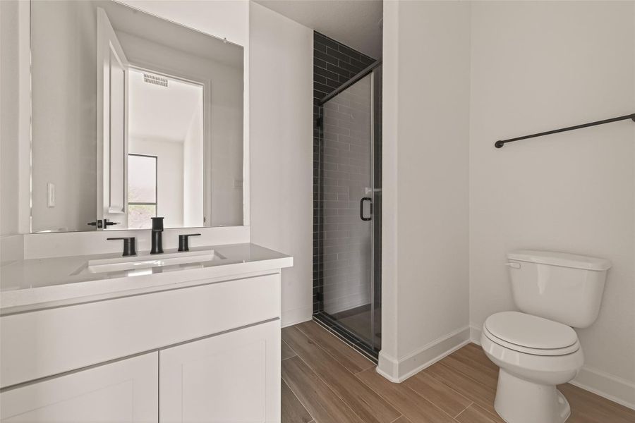 Furnished interior view inside a new home in , Brookshire (Image 17).