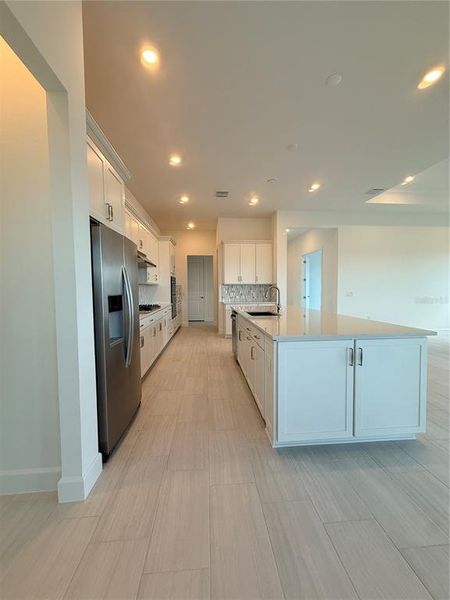 Furnished interior view inside a new home in Del Webb Catalina, Lakewood Ranch (Image 4).