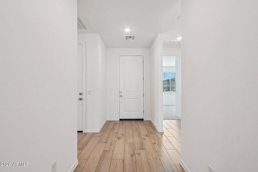 5-web-or-mls-N 75th Ln-S2801-005 5-web-or-mls-N 75th Ln-S2801-005