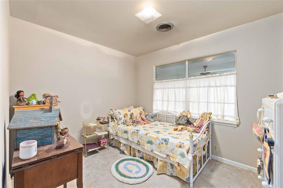 Furnished interior view inside a new home in , Brownwood (Image 15).