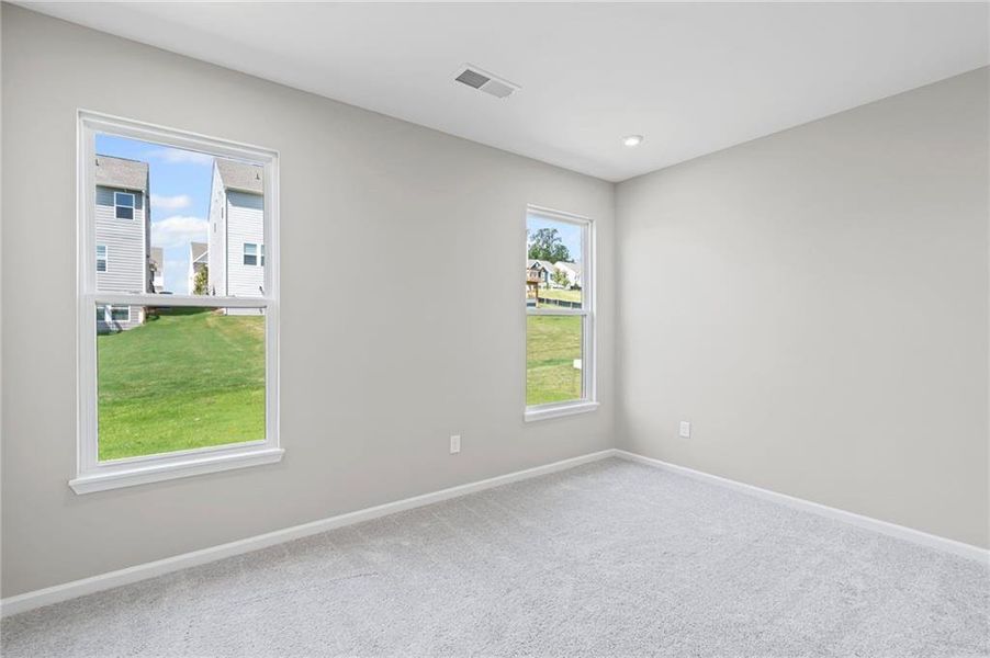Spacious, unfurnished interior of a new home in Twin Lakes, Hoschton (Image 29).