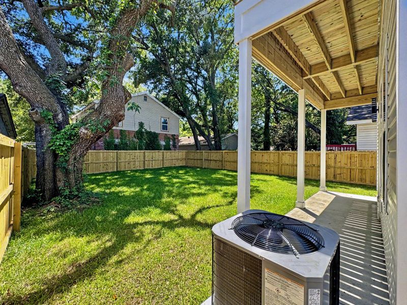 Exterior details and patio area of a home in , North Charleston (Image 3).