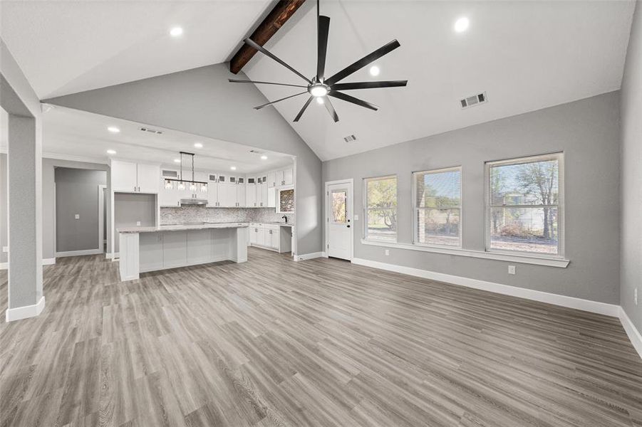 Spacious, unfurnished interior of a new home in , Woodway (Image 15). Spacious, unfurnished interior of a new home in , Woodway (Image 15).