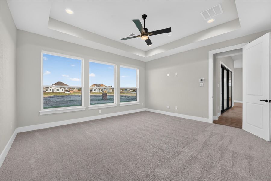 Spacious, unfurnished interior of a new home in Paloma Ranches, Justin (Image 42).