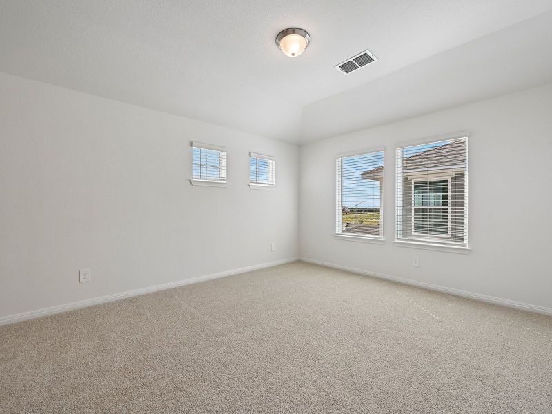 Spacious, unfurnished interior of a new home in Travena - Reserve Collection, Georgetown (Image 11).