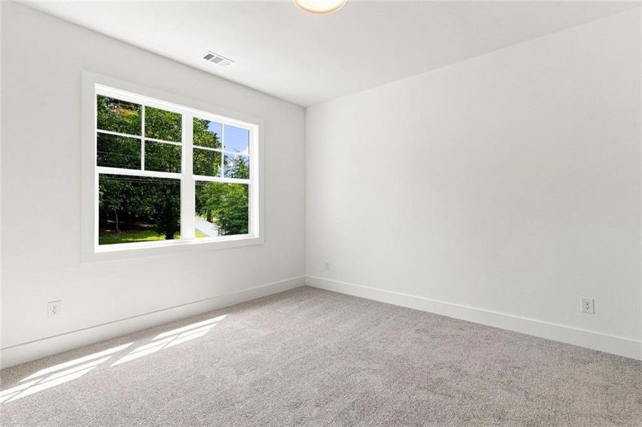 Spacious, unfurnished interior of a new home in , Marietta (Image 39).
