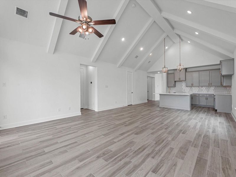 Representative image. Features, specifications, selections and colors may vary.