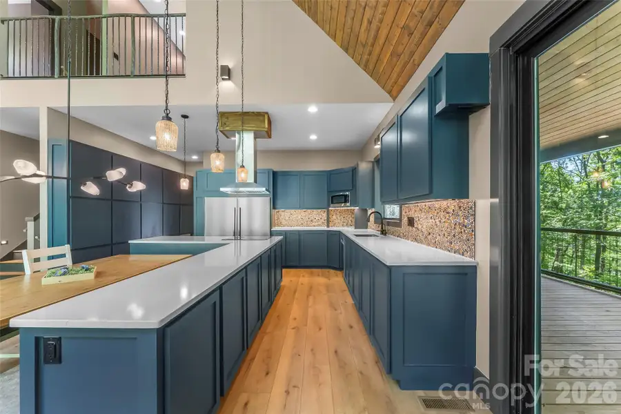 Image 42 of a home in .