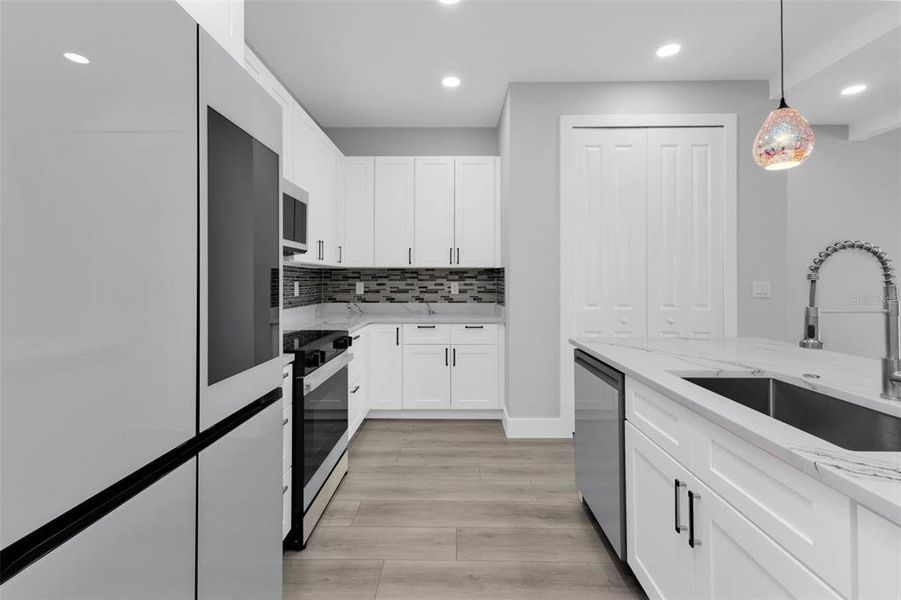 Furnished interior view inside a new home in , Punta Gorda (Image 9).