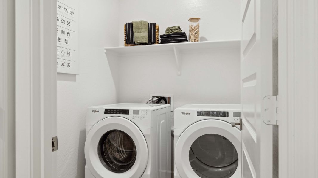 Representative furnished interior of a home built from the Ibis by D.R. Horton in Del Rio Ranch, Avondale (Image 36).