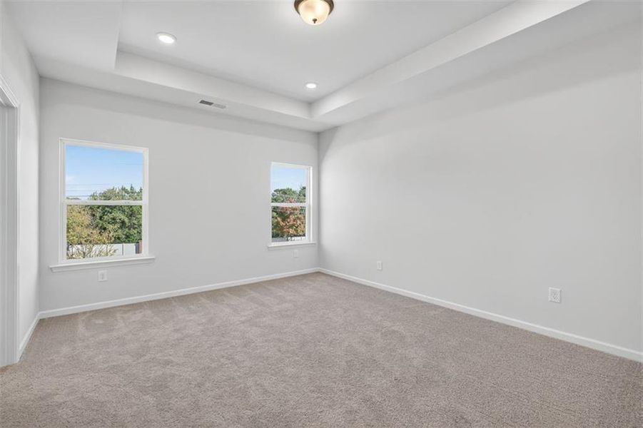 Spacious, unfurnished interior of a new home in Franklin Manor, Lawrenceville (Image 47).